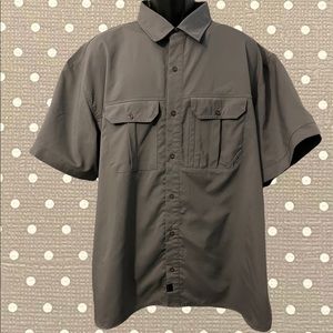 Cabela’s mens 2XL fishing shirt